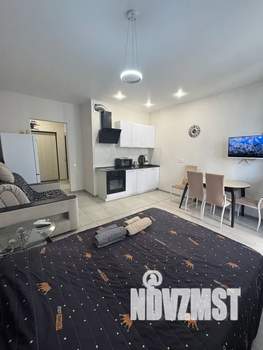 Студия квартира, посуточно, 28м2, 7/20 этаж