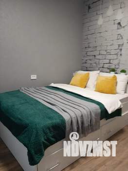 Студия квартира, посуточно, 36м2, 23/24 этаж