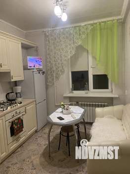 2-к квартира, посуточно, 54м2, 3/6 этаж