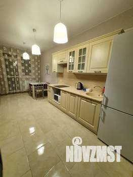 1-к квартира, посуточно, 40м2, 20/23 этаж