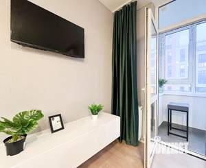 Студия квартира, посуточно, 45м2, 16/25 этаж