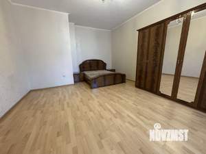 3-к квартира, на длительный срок, 100м2, 2/20 этаж