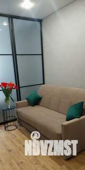 Студия квартира, посуточно, 32м2, 17/19 этаж