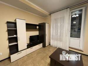 2-к квартира, посуточно, 40м2, 10/18 этаж