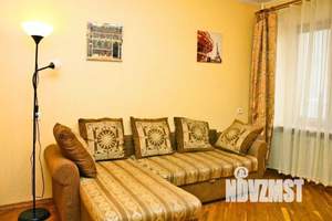 2-к квартира, посуточно, 44м2, 1/1 этаж