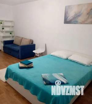 1-к квартира, посуточно, 40м2, 5/18 этаж