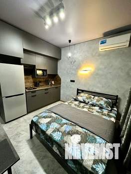 Студия квартира, посуточно, 27м2, 3/25 этаж