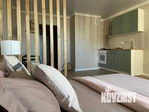 Студия квартира, посуточно, 34м2, 13/18 этаж
