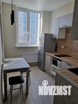 1-к квартира, посуточно, 35м2, 11/25 этаж