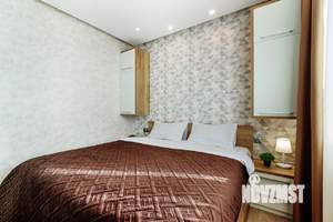 2-к квартира, посуточно, 40м2, 14/32 этаж