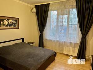 Студия квартира, посуточно, 25м2, 1/19 этаж