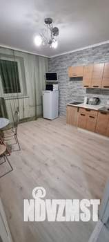 1-к квартира, посуточно, 42м2, 1/19 этаж