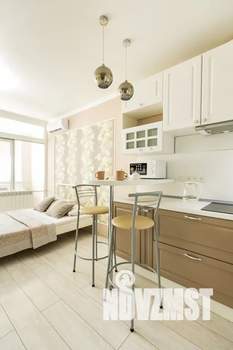 Студия квартира, посуточно, 25м2, 4/32 этаж