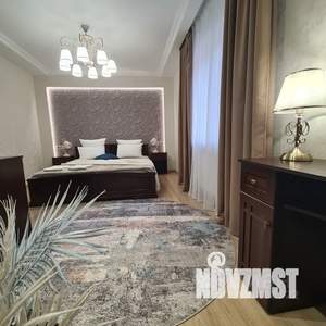 2-к квартира, посуточно, 60м2, 10/24 этаж