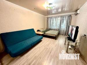 1-к квартира, посуточно, 40м2, 1/10 этаж