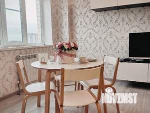 1-к квартира, посуточно, 43м2, 1/1 этаж