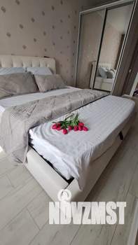 2-к квартира, посуточно, 56м2, 20/23 этаж