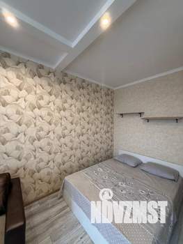 1-к квартира, посуточно, 38м2, 13/19 этаж