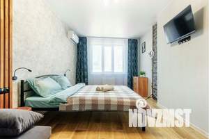 1-к квартира, посуточно, 40м2, 9/22 этаж