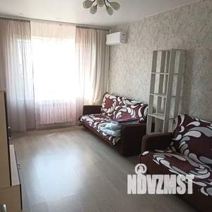 1-к квартира, посуточно, 40м2, 16/23 этаж