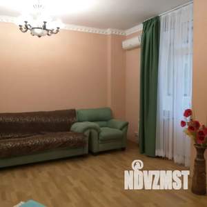 2-к квартира, посуточно, 60м2, 4/18 этаж