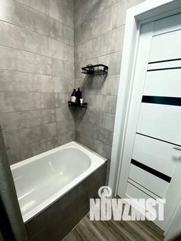 Студия квартира, посуточно, 30м2, 24/25 этаж