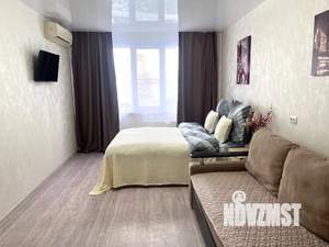 1-к квартира, посуточно, 39м2, 1/18 этаж