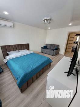 1-к квартира, посуточно, 39м2, 9/16 этаж