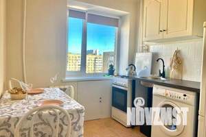 1-к квартира, посуточно, 33м2, 8/9 этаж