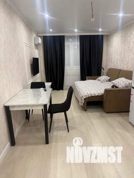 Студия квартира, посуточно, 30м2, 5/18 этаж