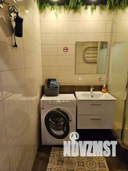 Студия квартира, посуточно, 28м2, 2/19 этаж