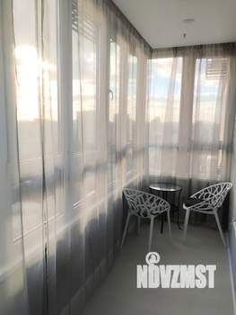 Студия квартира, посуточно, 38м2, 16/25 этаж