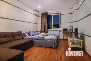 1-к квартира, посуточно, 38м2, 1/1 этаж