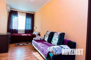 1-к квартира, посуточно, 38м2, 8/22 этаж