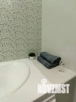 Студия квартира, посуточно, 35м2, 21/24 этаж