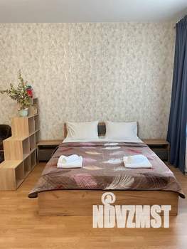 1-к квартира, посуточно, 70м2, 3/3 этаж