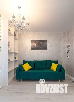 Студия квартира, посуточно, 38м2, 13/17 этаж