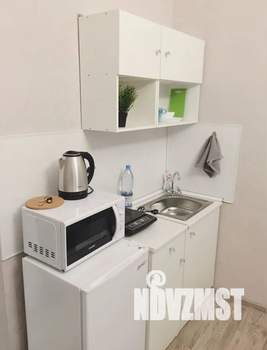 Студия квартира, посуточно, 18м2, 1/4 этаж