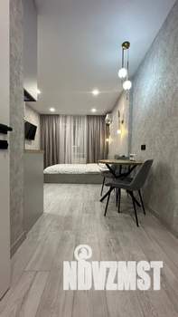 Студия квартира, посуточно, 30м2, 13/23 этаж
