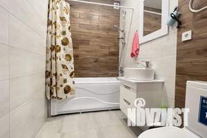 1-к квартира, посуточно, 33м2, 14/25 этаж