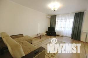 2-к квартира, на длительный срок, 71м2, 3/18 этаж