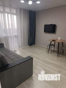 2-к квартира, посуточно, 40м2, 5/18 этаж