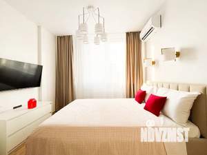 1-к квартира, посуточно, 34м2, 4/19 этаж