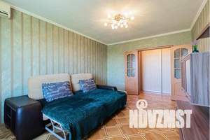 2-к квартира, посуточно, 56м2, 7/9 этаж