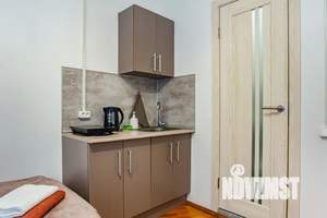 Студия квартира, посуточно, 15м2, 2/5 этаж