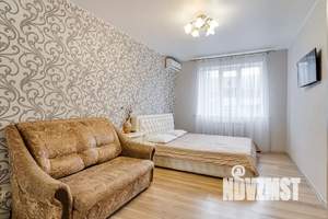 1-к квартира, посуточно, 40м2, 8/19 этаж