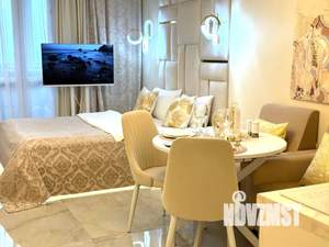 Студия квартира, посуточно, 30м2, 25/25 этаж