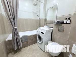 1-к квартира, посуточно, 42м2, 7/20 этаж