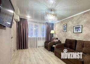 1-к квартира, посуточно, 40м2, 3/9 этаж