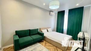 1-к квартира, посуточно, 42м2, 21/22 этаж